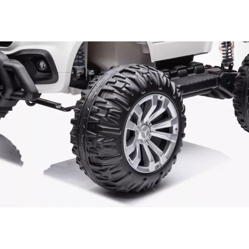 LEAN CARS Carro a pilhas Mercedes DK-MT950 4x4 branco