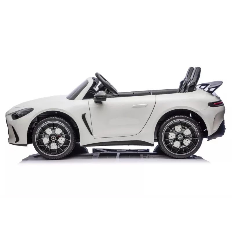 Veículo de passeio a bateria LEAN CARS Mercedes-AMG GT63 24V branco