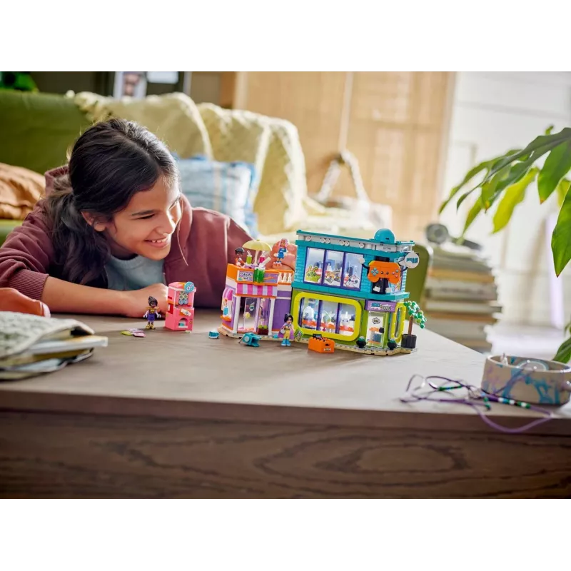 Conjunto de construção LEGO Friends 42674 Loja de banda desenhada e jogos