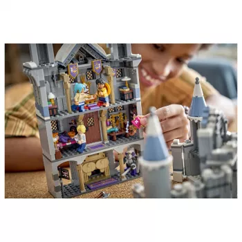 LEGO One Piece 75645 Conjunto de Construção Batalha no Castelo Drum (1250 Peças, 7 Minifiguras)