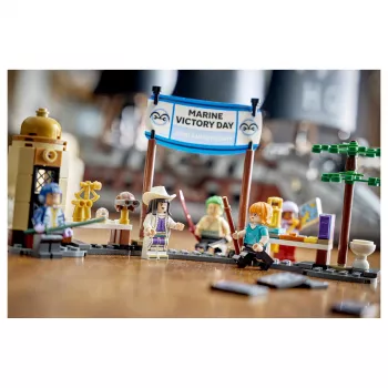 LEGO One Piece 75646 conjunto de construção navio de guerra Marine de Garp