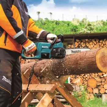 Makita DUC307ZX3 Motosserra a bateria 18V LXT Lithium-Ion, guia de 30 cm, apenas máquina, preto/azul