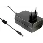 MEAN WELL GST25E28-P1J Fonte de alimentação AC-DC 25W 28V DC 0,89A com ficha europeia e ficha DC 2,1x5,5mm, preto