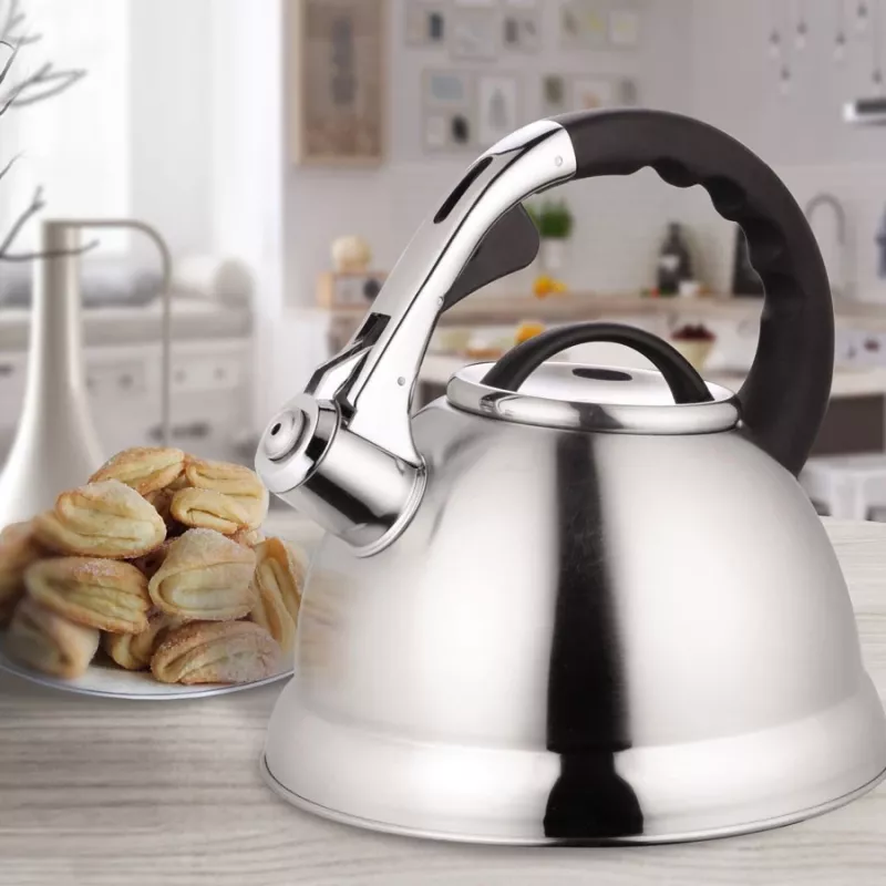 MEO Stovetop Kettle 2.8L MR-1328 MAESTRO Chaleira para fogão em aço inoxidável com apito e cabo de baquelite resistente ao calor, adequada para indução e todos os tipos de fogão, prateado
