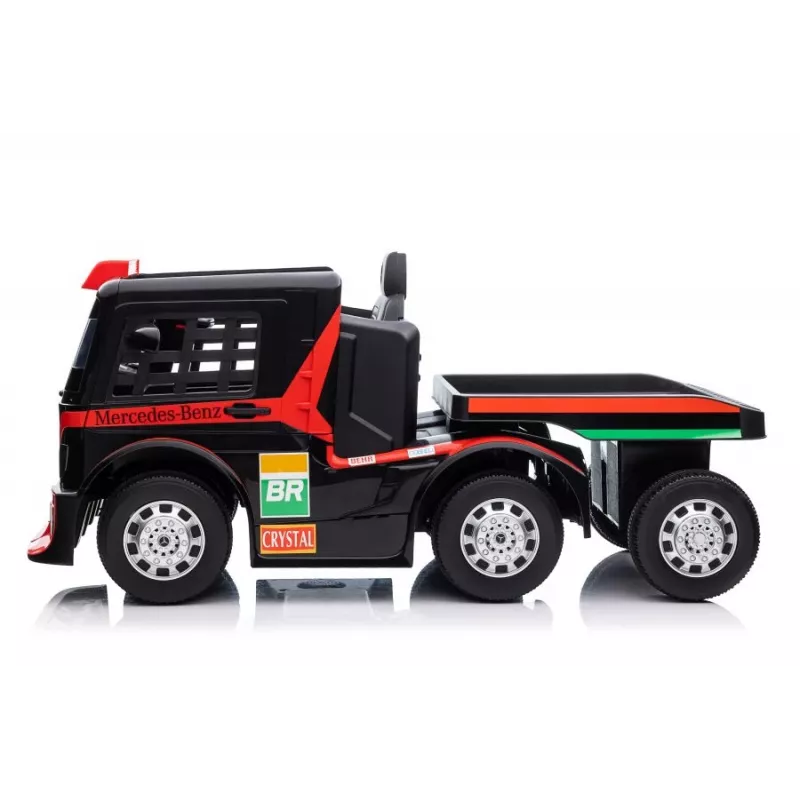 Mercedes Truck + Trailer XMX622B brinquedo a pilhas com luzes LED e LCD vermelho