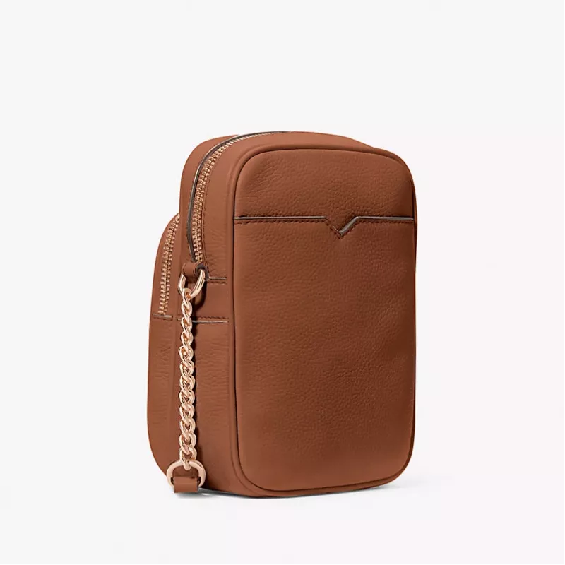 Mala de ombro de mulher Michael Kors Greenwich Small em pele Saffiano cor luggage