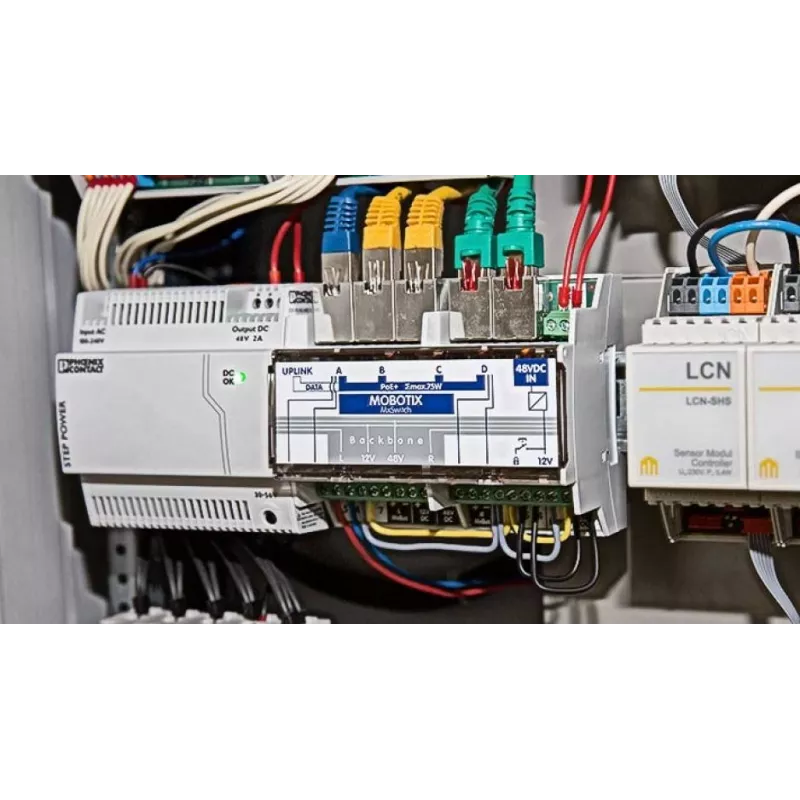 MOBOTIX MX-SWITCH1 - Switch de rede - 4 x 10/100 (PoE+) - Calha DIN