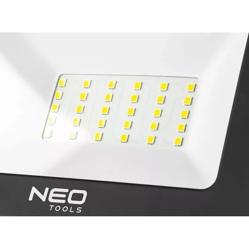 Holofote de trabalho a bateria NEO TOOLS 99-063 20W COB LED 1800lm IP65 com powerbank
