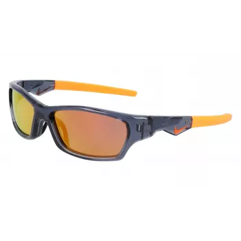 Óculos de sol de criança Nike JOLTMDZ737957 - Armação preta, lentes cinzentas fumadas, 57 mm