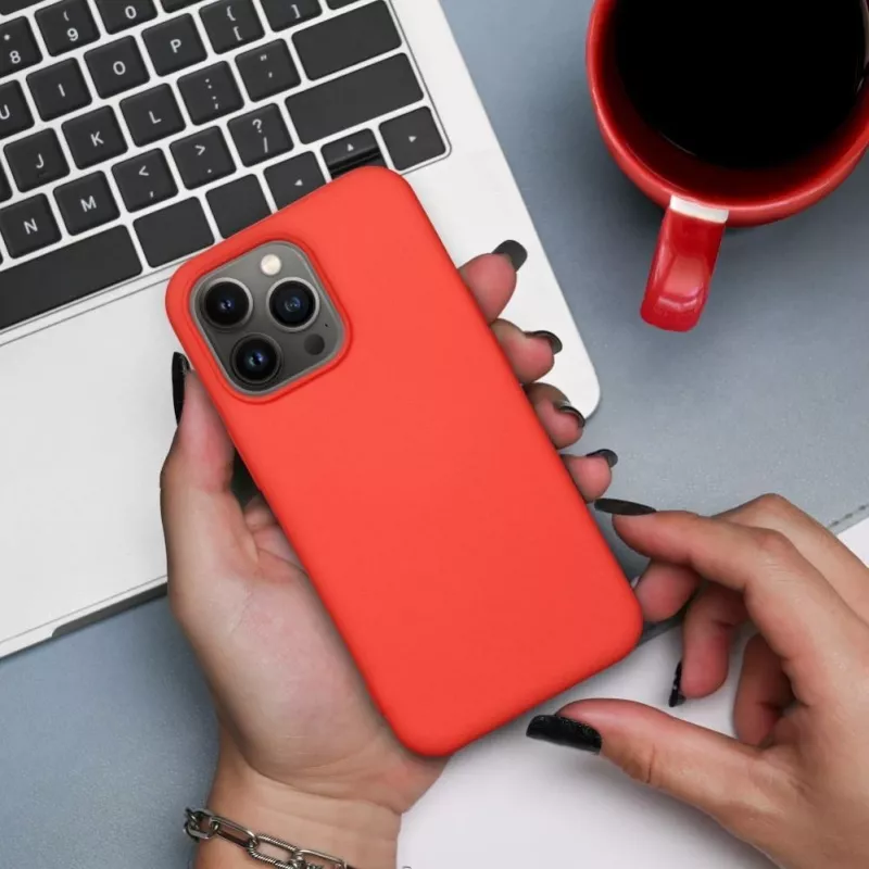 Capa de silicone OEM para iPhone 17 Pro Max / 18 Pro Max (relevo baixo da câmara) - pêssego