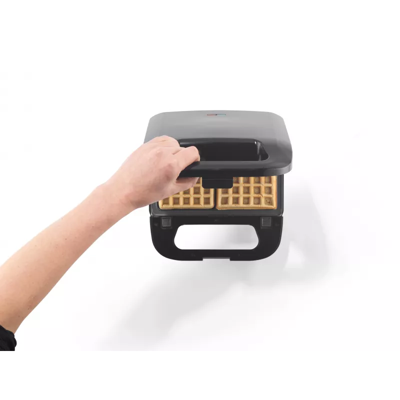 Progress EK6666PVDE 3 in 1 Snack Maker – máquina de waffles, sanduíches e donuts, 900W, preto