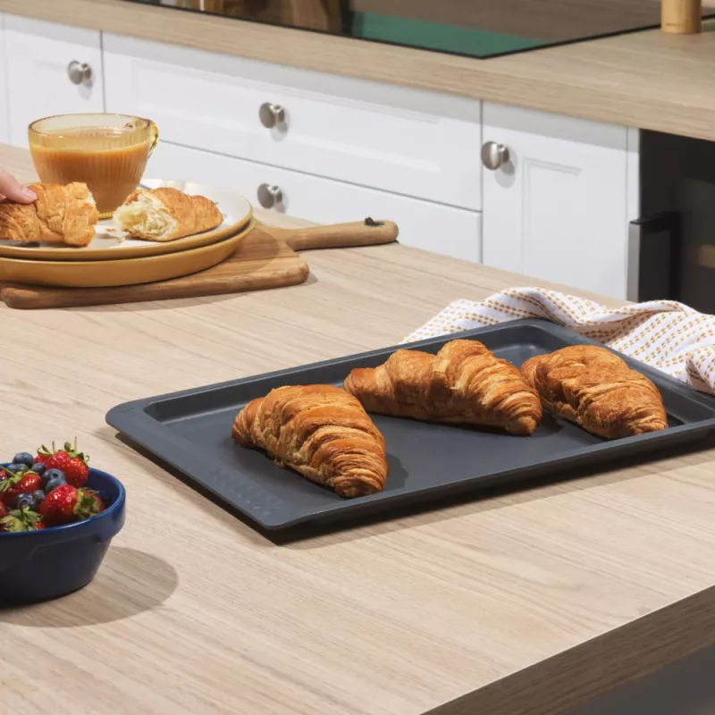 Conjunto de 2 peças de tabuleiro de forno e assadeira Russell Hobbs RH03763 Shield