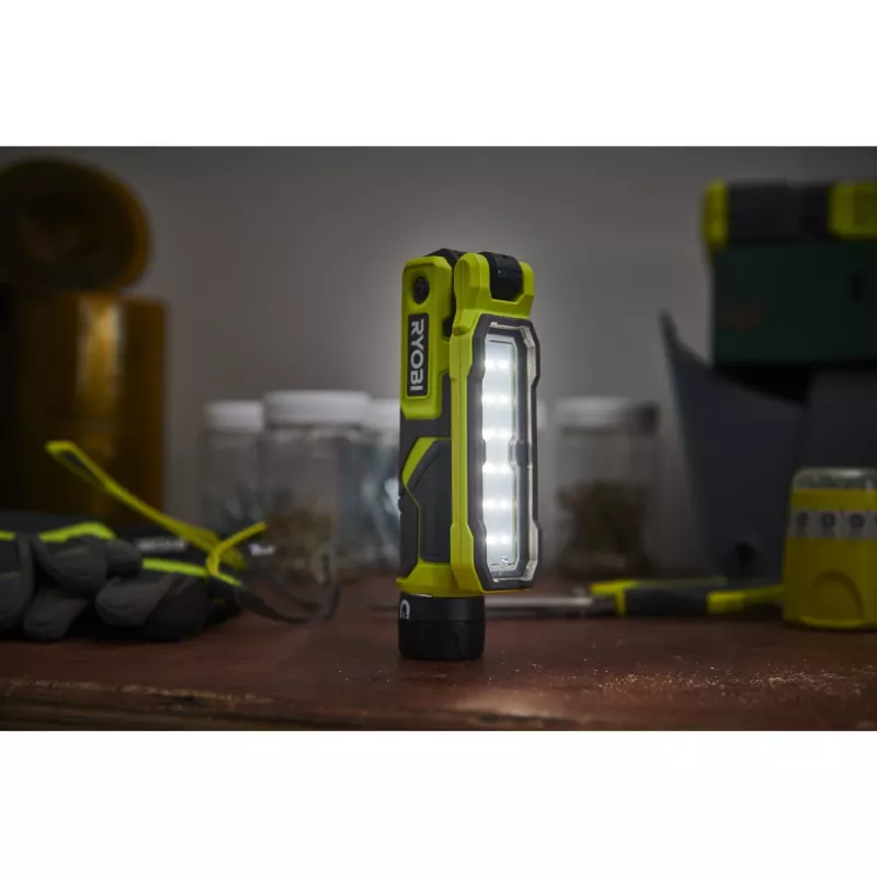 RYOBI 4V USB Lithium Stick Light RLI4-0 (bateria e carregador não incluídos)