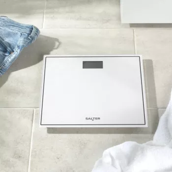 Balança de casa de banho eletrónica compacta em vidro Salter 9207 WHCFEU12, branca