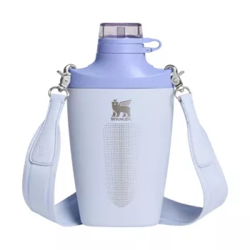Garrafa isotérmica STANLEY Cross Bottle 0,68L com alça de ombro, azul-claro