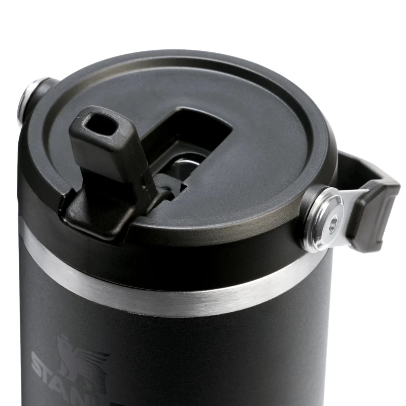 STANLEY IceFlow Flip Straw 2.0 copo 0,89L preto