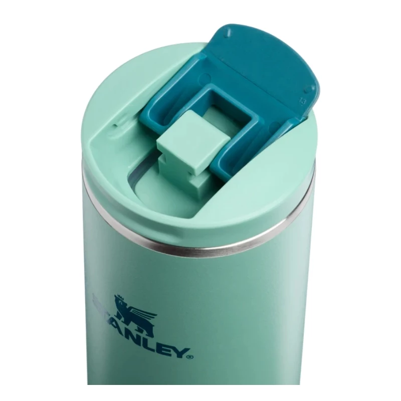 Caneca STANLEY The Transit Fliptop 0,47L verde-claro