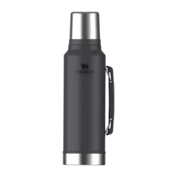 Garrafa térmica STANLEY The Legendary Classic 1,4L preto mate