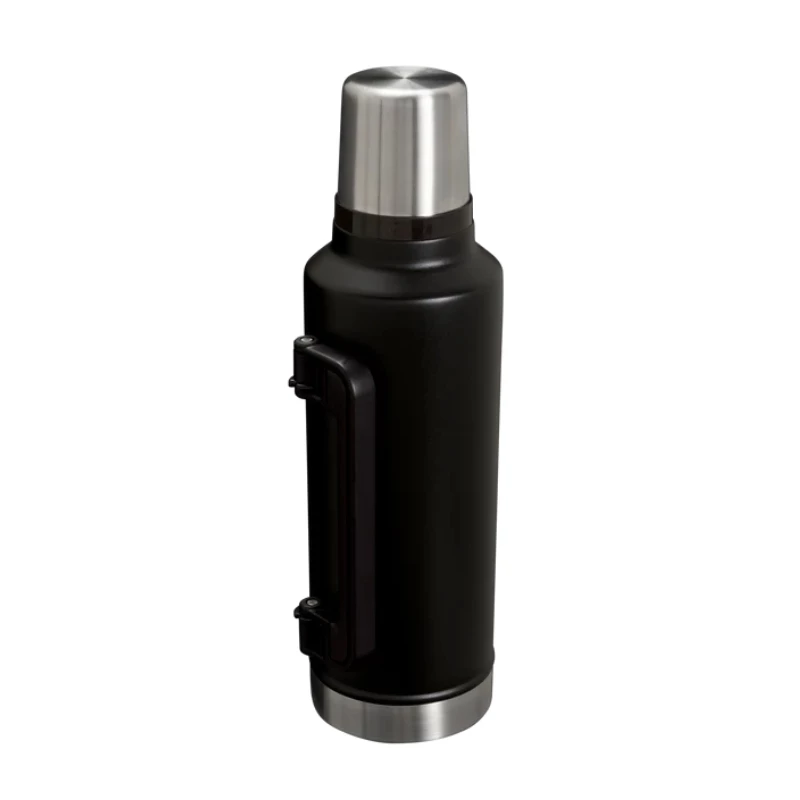 Garrafa térmica STANLEY The Legendary Classic Bottle 1,9L preto mate