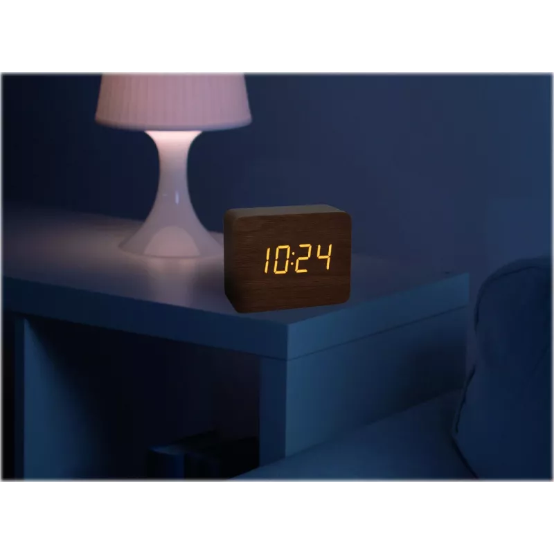TFA 60.2549.08 CLOCCO Despertador com rádio Aspeto madeira Castanho