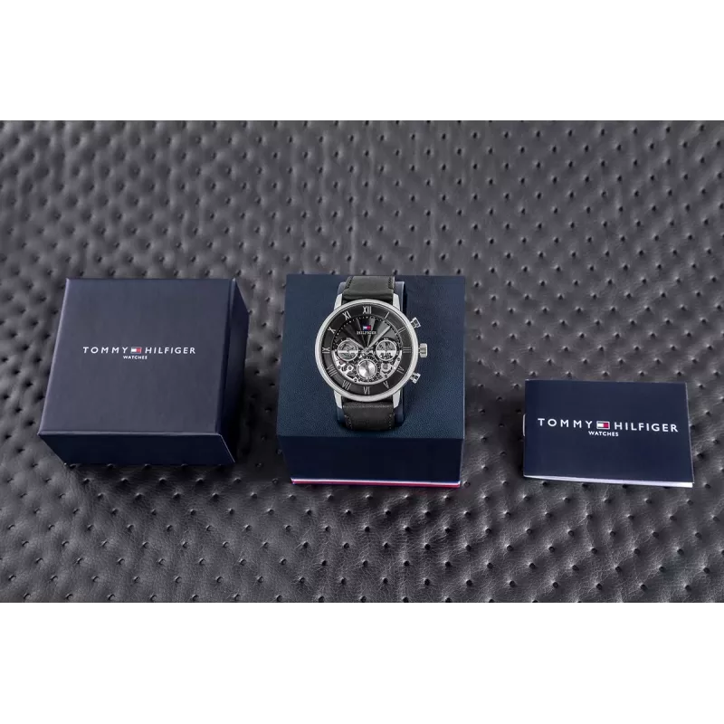 Relógio Tommy Hilfiger de homem Damon quartzo aço inoxidável 40mm mostrador azul 1710565