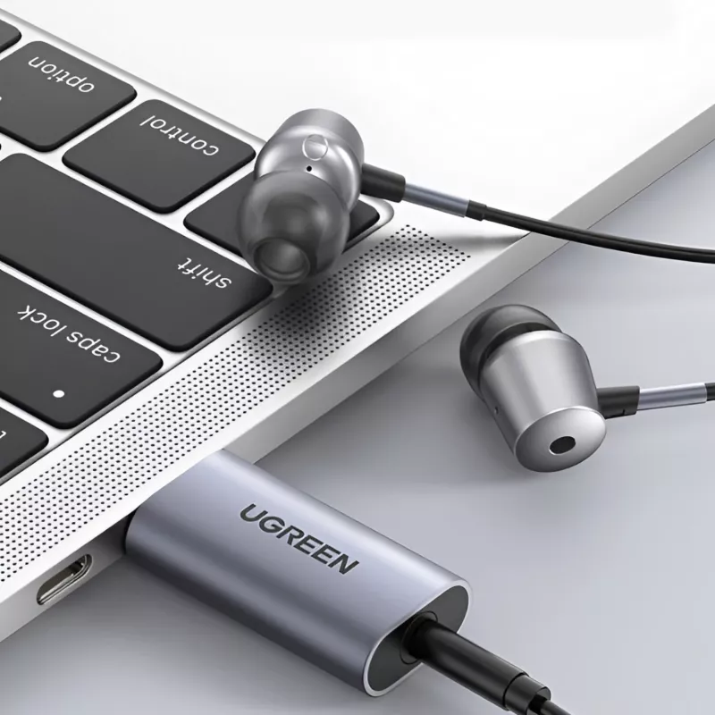UGREEN CM383-80864 Adaptador de som externo USB-A para conector de áudio de 3,5 mm - prateado