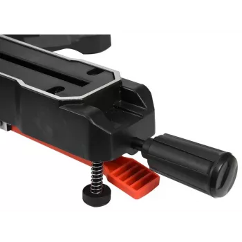 Serra de corte e esquadria YATO 1800W com função de tração e laser, 305mm