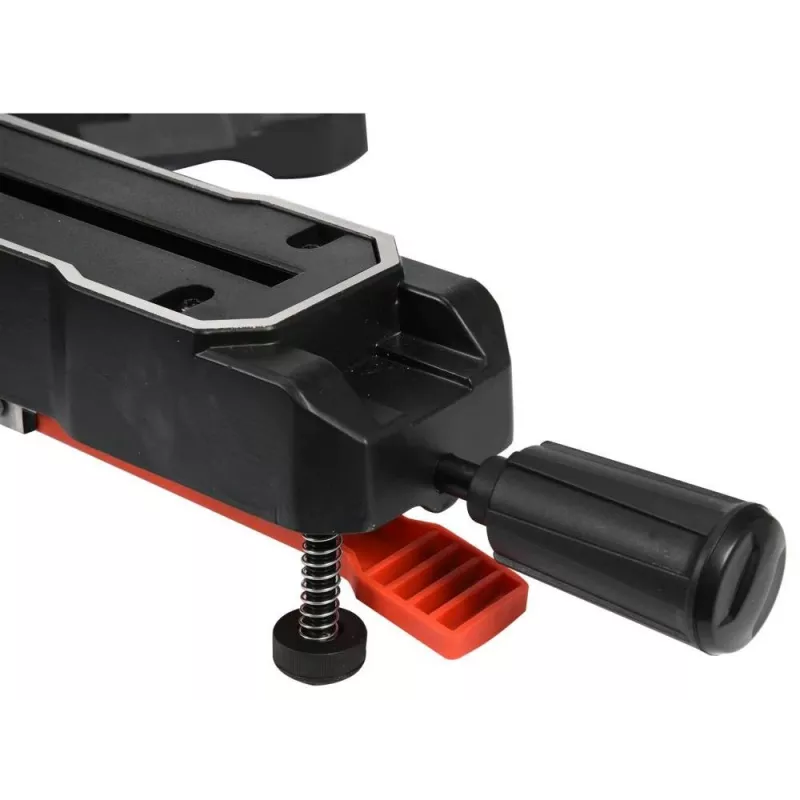Serra de corte e esquadria YATO 1800W com função de tração e laser, 305mm