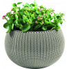 Vaso de flores KETER Cozy M com conjunto de suspensão bege